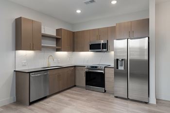 Under-Cabinet Lighting*